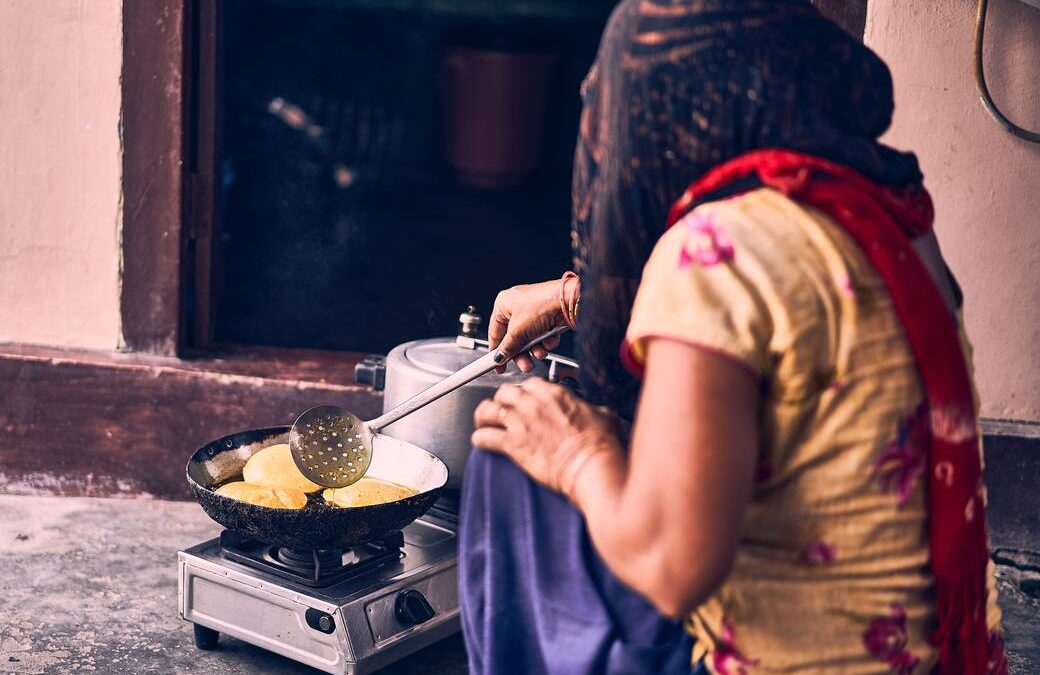 Makna Perayaan Hari Kartini, Lebih dari Peragaan Busana Adat & Memasak