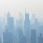Bersiasat di Tengah Kabut Asap: Polusi dan Bisnis Udara Bersih di Indonesia